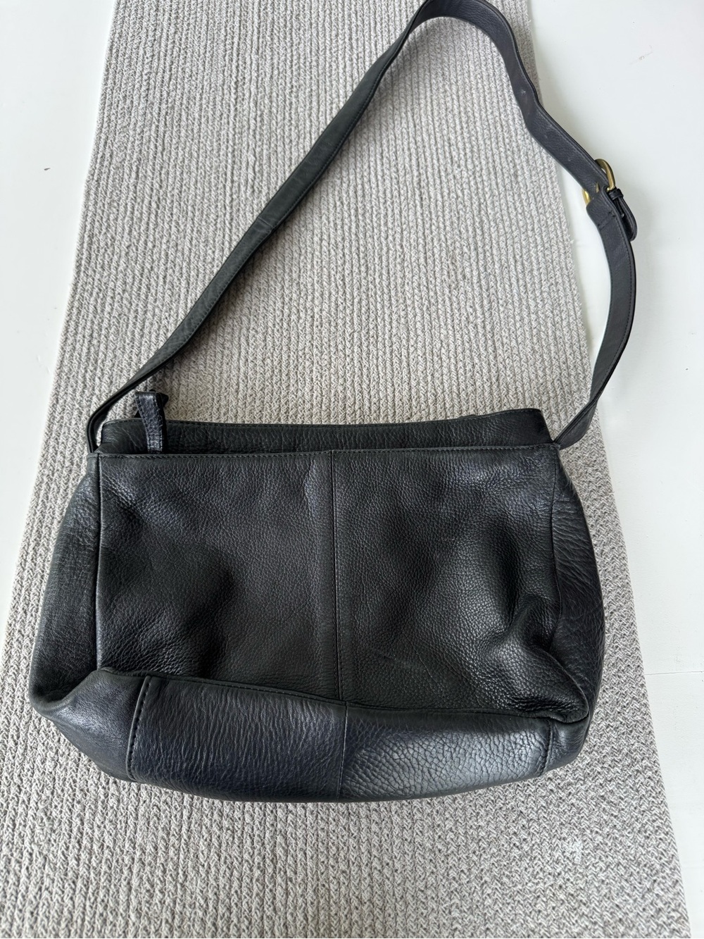 Vintage 90s Stone Mountain Black Leather Purse Brass Buckle - Picture 1 of 11